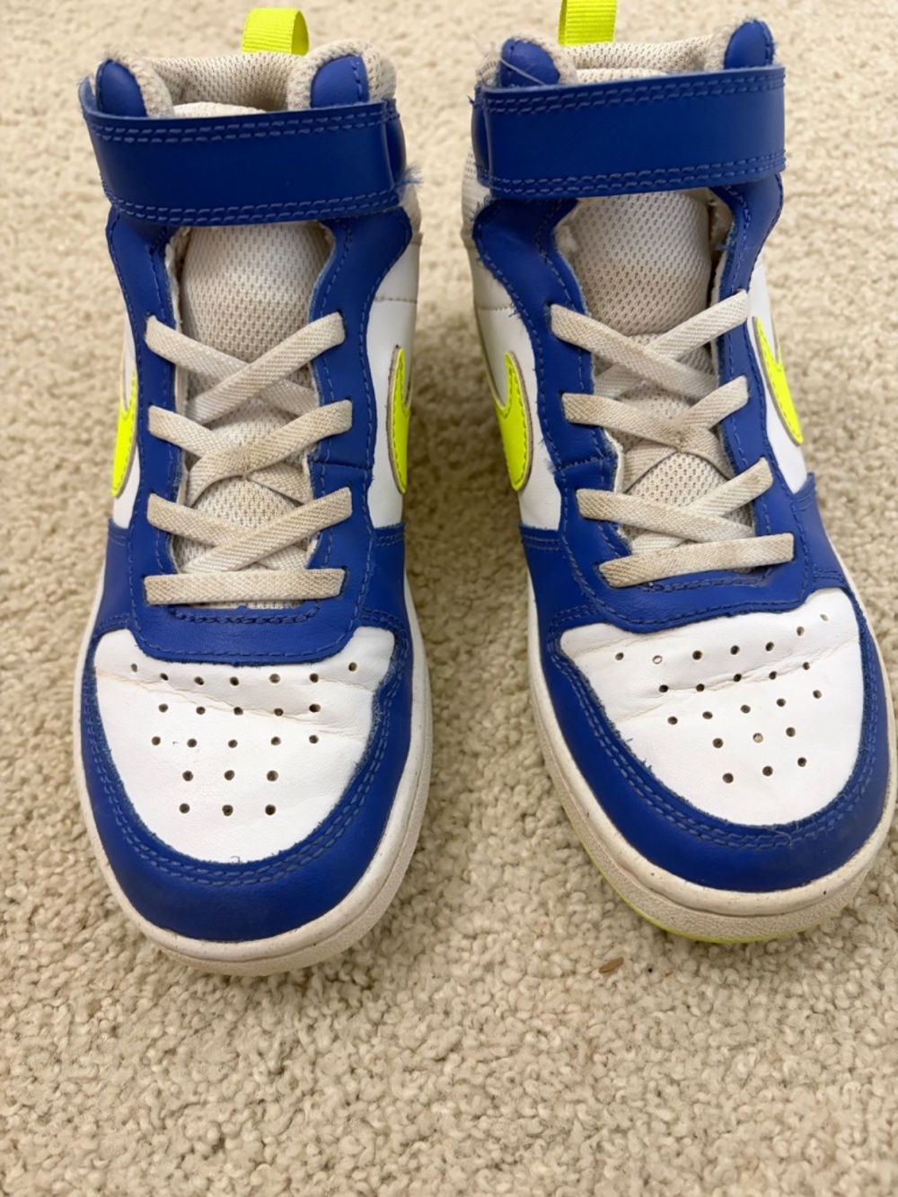 Little boys Nike sneakers - Picture 2 of 5